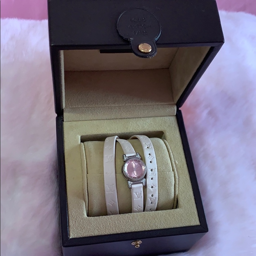 Louis Vuitton Women’s Watch Long Strap